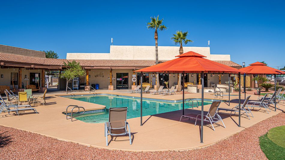 Shiprock RV Resort pool and spa